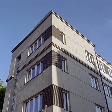 ul. Misjonarzy Oblatów MN 11, Katowice - wykończenie narożnika budynku misjonarzy oblatów mn 11 katowice wykończenie narożnika budynku