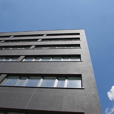 Rawa Office, Katowice - zdjęcie ułożenia płyt elewacyjnych rawa office katowice zdjęcie ułożenia płyt elewacyjnych